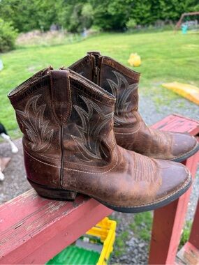 Ariat Brown Leather Ankle Booties